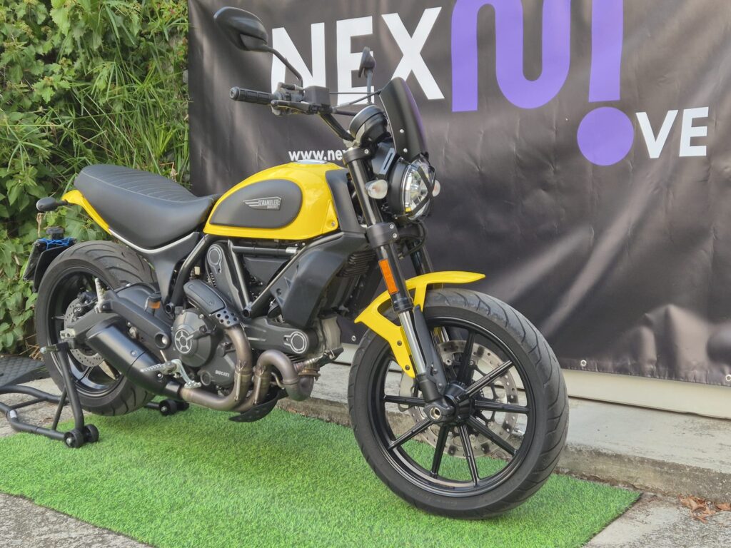 DUCATI Scrambler Icon 800